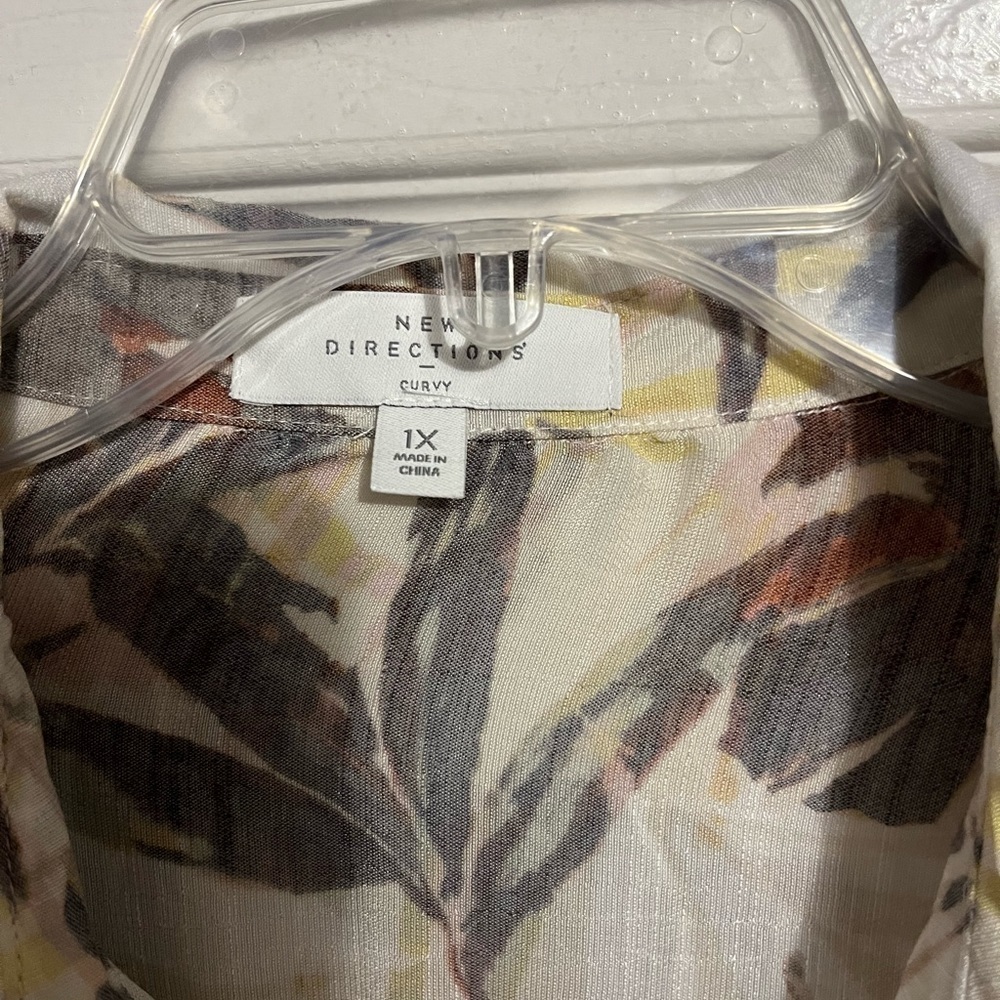 π- New Directions 1X Palm Blouse - Picture 5 of 5